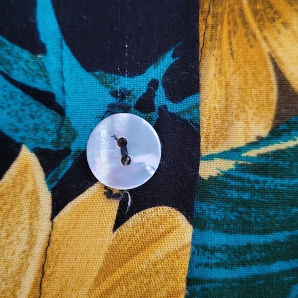 Vintage Sunflower Floral Button Down Rayon Top Size M - Picture 4 of 10